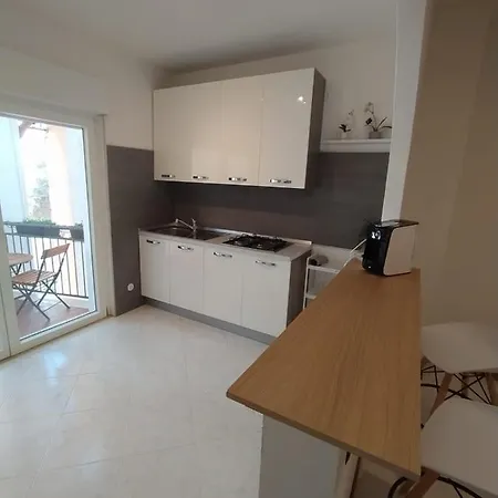 De Dominici's House كاستل دي سانجرو