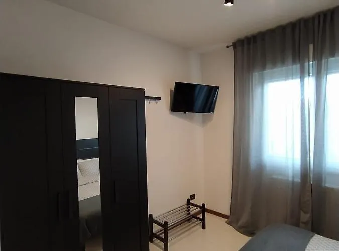 Апартаменты De Dominici's House *